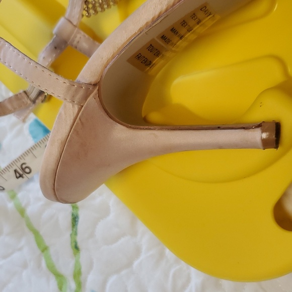 Sandals - Picture 6 of 7